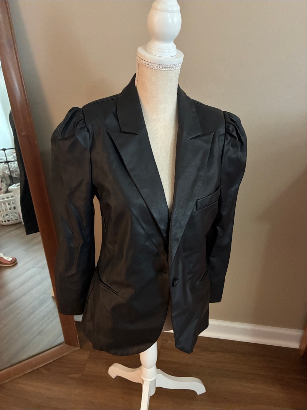 Fate Black leather  Puff Sleeve Blazer